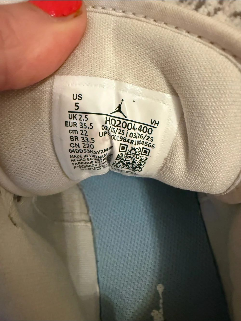Nike Low Top Sneakers in Light Blue and Cream